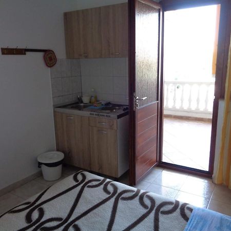 Apartments With A Parking Space Sukosan, Zadar - 14681 Room photo